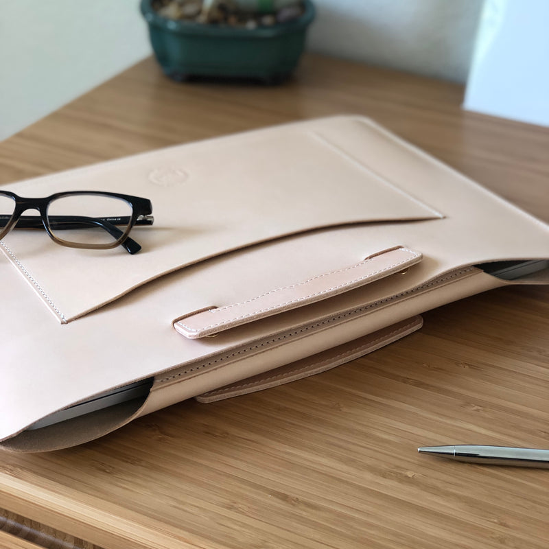 LAPTOP SLEEVE - BYNDR LEATHER GOODS